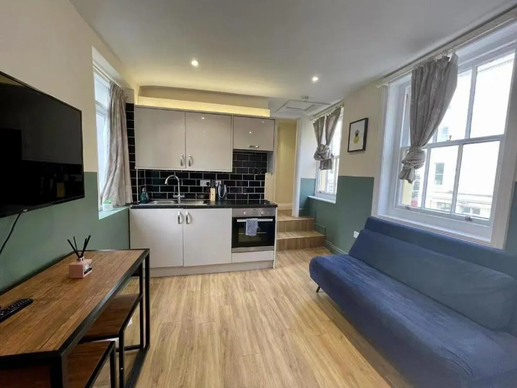 Apartment Bloomsaway Seafront Studio Bn38Bru03 Brighton